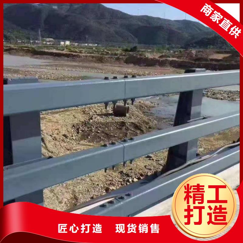 桥梁护栏钢背木护栏用心做产品