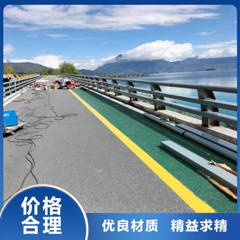 河道护栏-q235b波形护栏板厂家直销货源充足