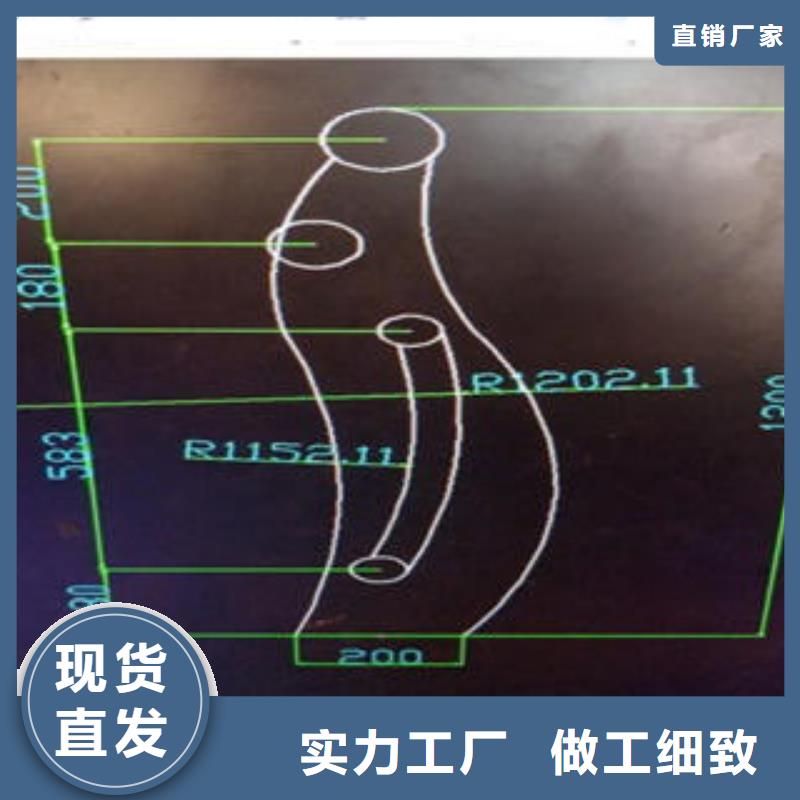 道路隔离栏杆_【不锈钢碳素钢复合管护栏厂家】一站式采购方便省心